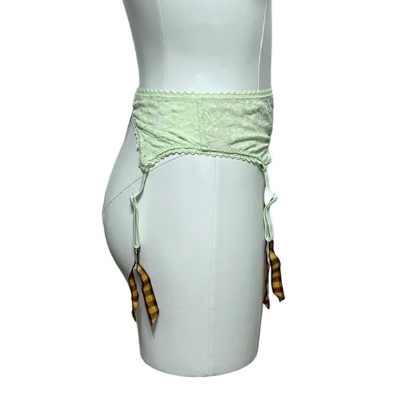 VICTORIA’S SECRET mint green lace and orange plaid ribbon garter belt XS/S, NWT - Picture 6 of 8